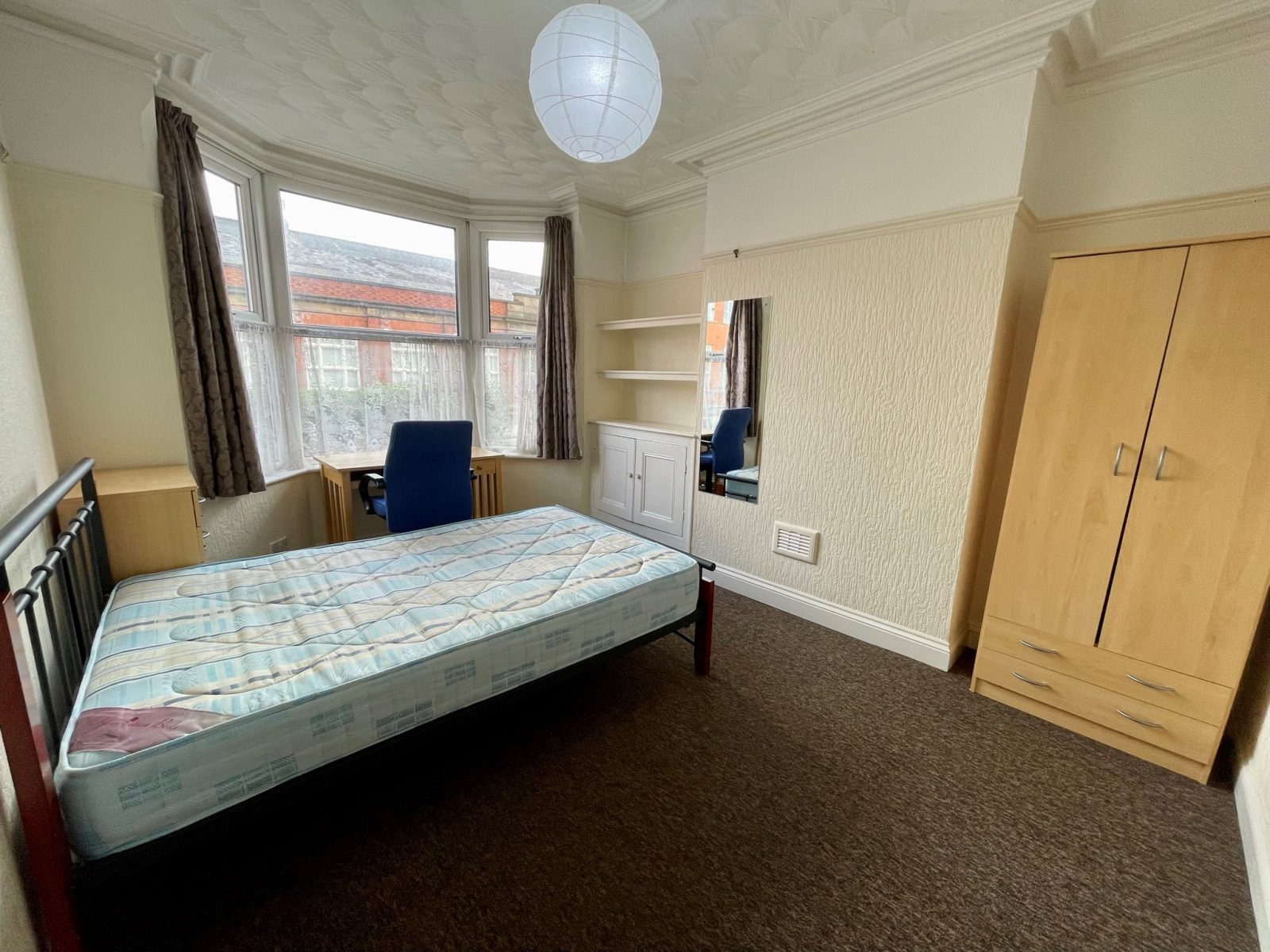 Knighton Fields Road East, Leicester LE2 6DP Priya Properties