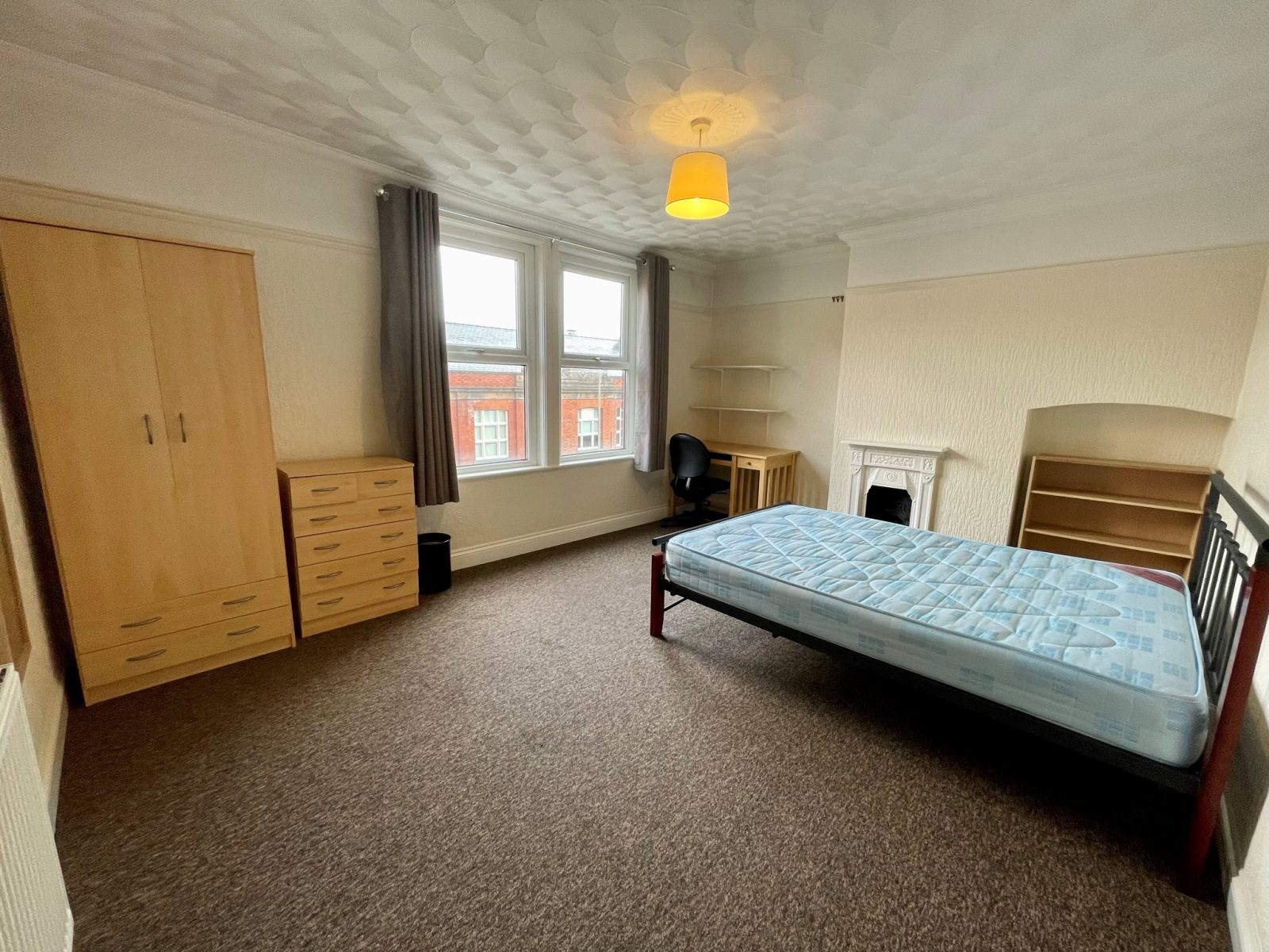 Knighton Fields Road East, Leicester LE2 6DP Priya Properties